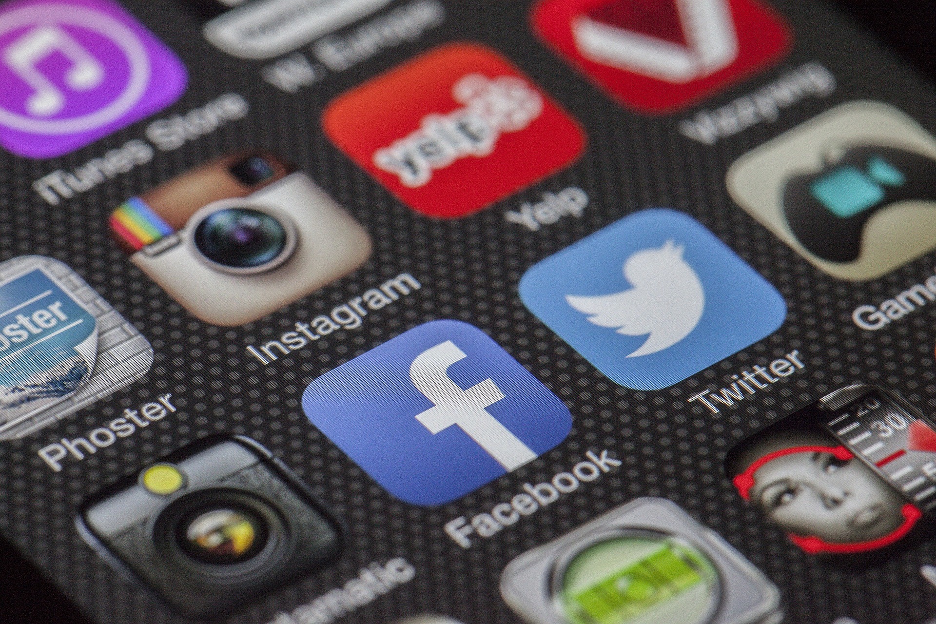 Mobile App Development 1 phone-292994_1920